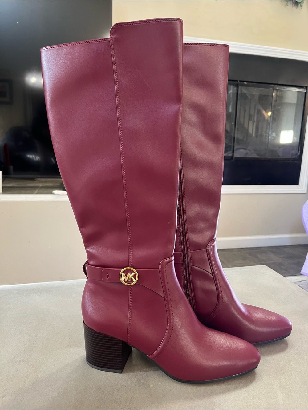 Michael Kors Carmen Riding Boots in the color Mulberry Size 11 - Picture 14 of 16